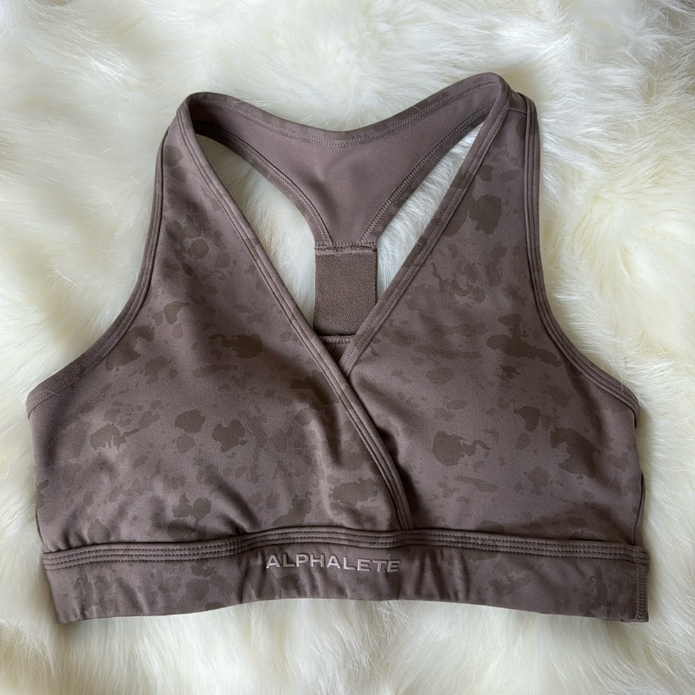 Alphalete Surface Wrap Bra